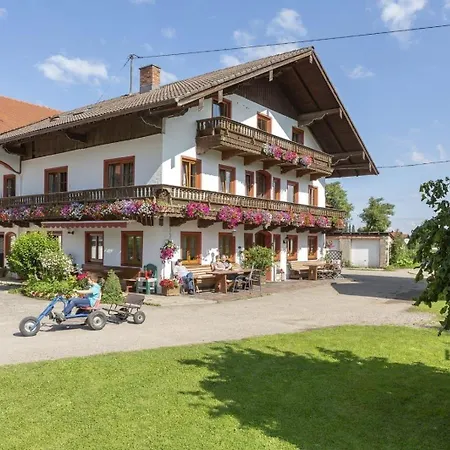 In Mit Garten Und Grill Apartamento *